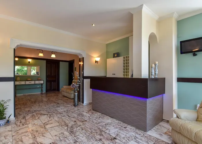 Andreas House 3*
