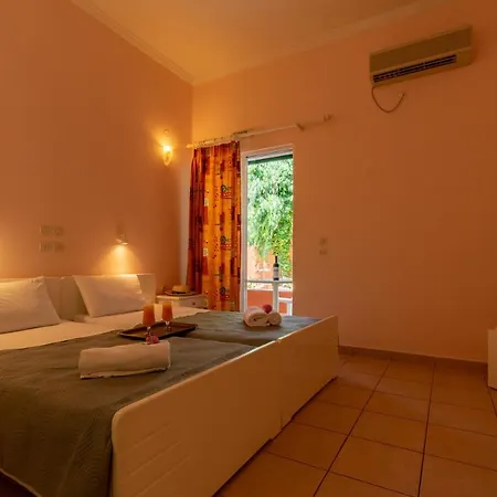 Ξενοδοχείο με διαμερίσματα Andreas House Δασιά